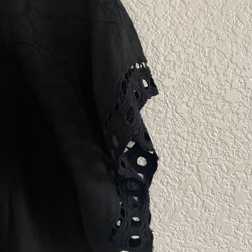 NWT | Black lace crochet trim beachy blouse swim cover up size medium